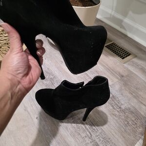 Chic Black Women's Stiletto Heels